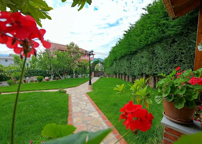 Villa M Cako